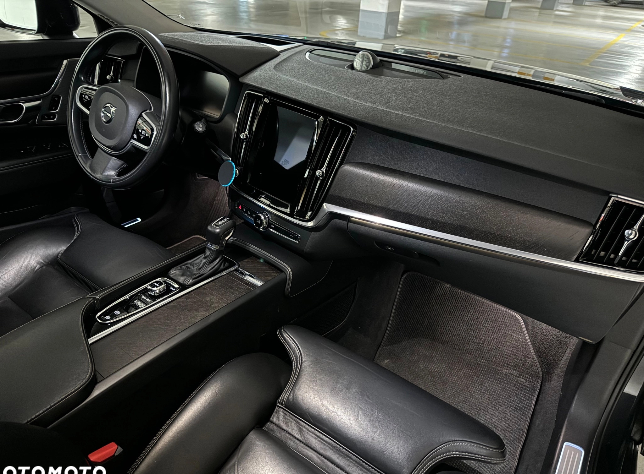 Volvo V90 Cross Country cena 129000 przebieg: 154500, rok produkcji 2017 z Warszawa małe 154